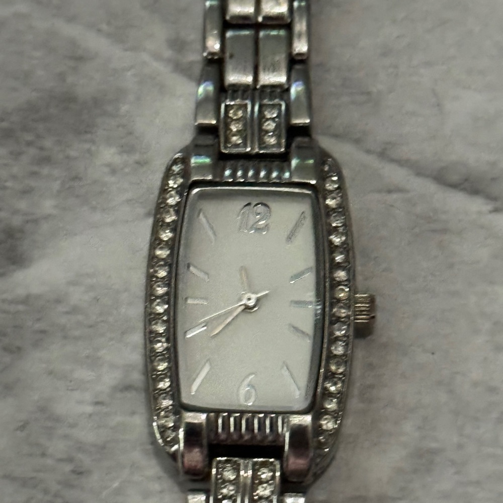 Elegant Silver Women's Watch